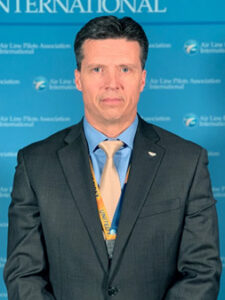 Captain Garth Thompson