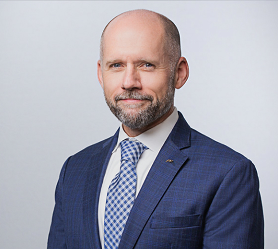 Christopher J. McClincy