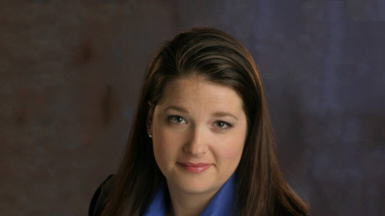 Michelle Johnston Holthaus